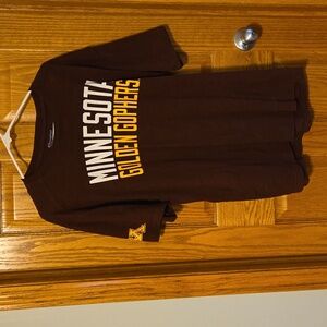 Mens size M Minnesota Gophers tshirt